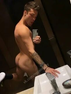 Рома желудь порно : Gay spainish male porn star zeus - Best adult videos an...