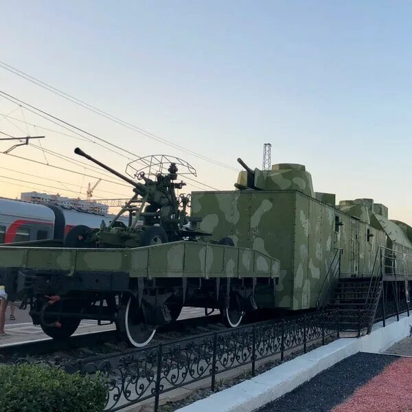 Бронепоезд енисей. Бронепоезд в туле на московском вокзале. бронепоезд георгий победоносец. бронепоезд потемкин. бронепоезд александр невский.