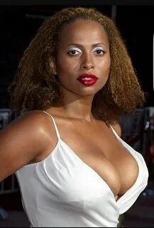 Pin on Lisa Nicole Carson.