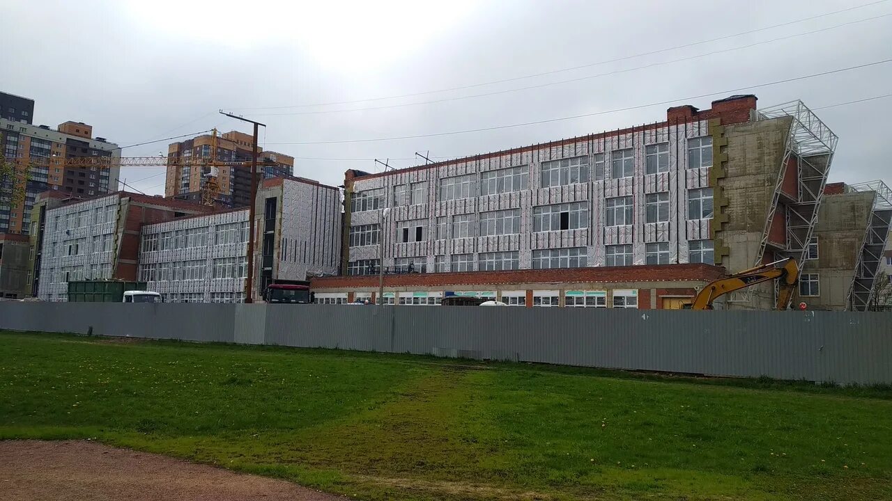 Школа 525 санкт-петербург. Школа 525 космонавтов. Школа 525 космонавтов 59. Спб школа 525 на космонавтов. Школа 525 санкт-петербург.