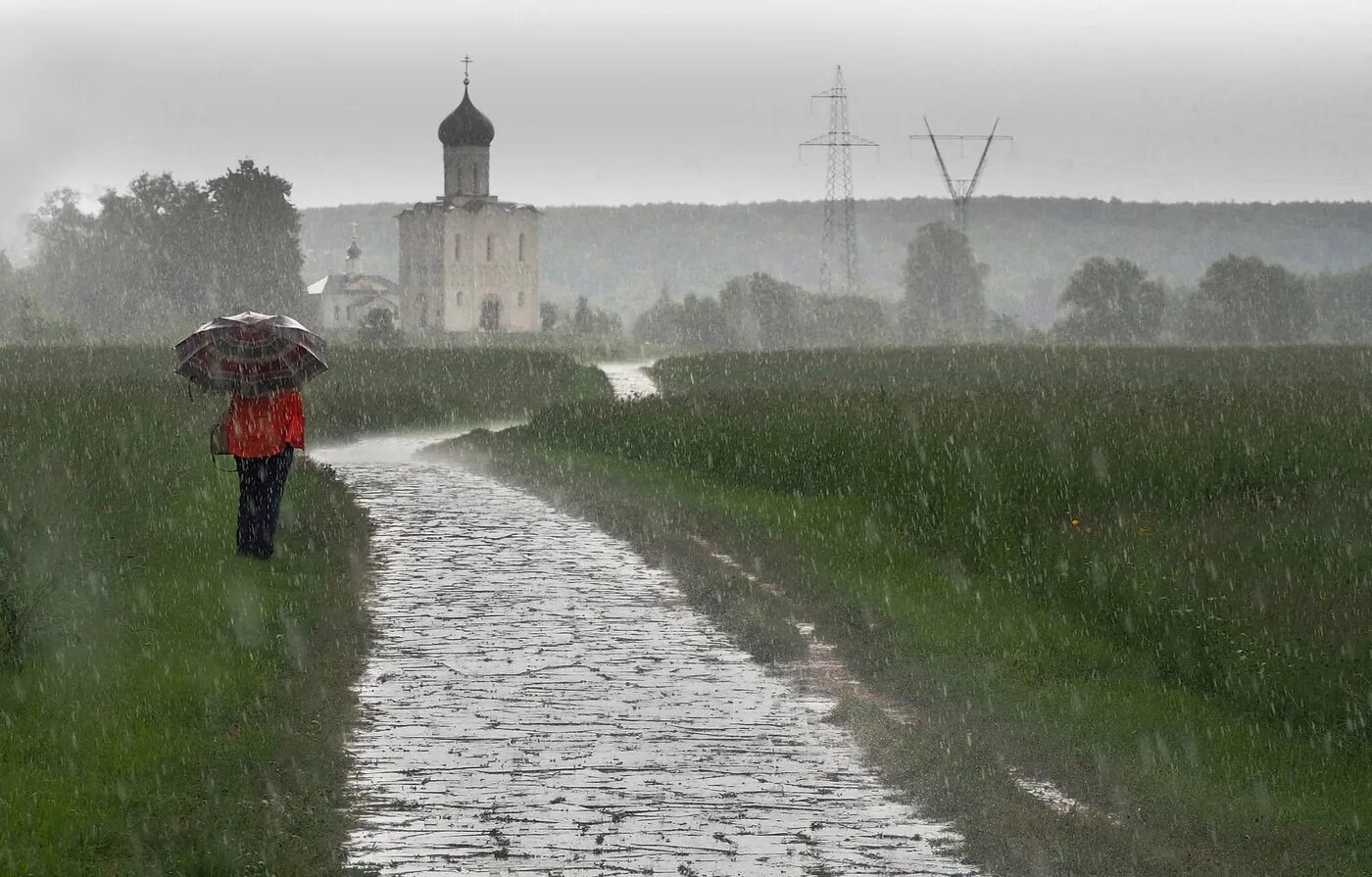 дождь в деревне. она уходила в дождь. в храме моем идет частый дождь автор. в храме моем идет частый дождь автор. дождливая осень.