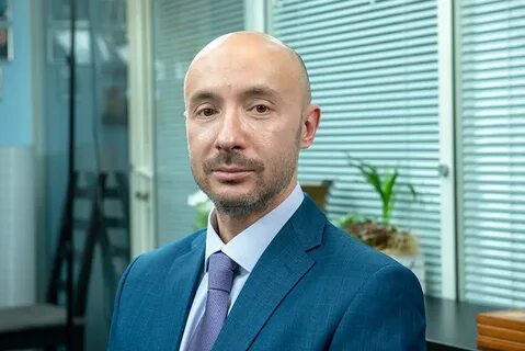 Руководителя эксперт