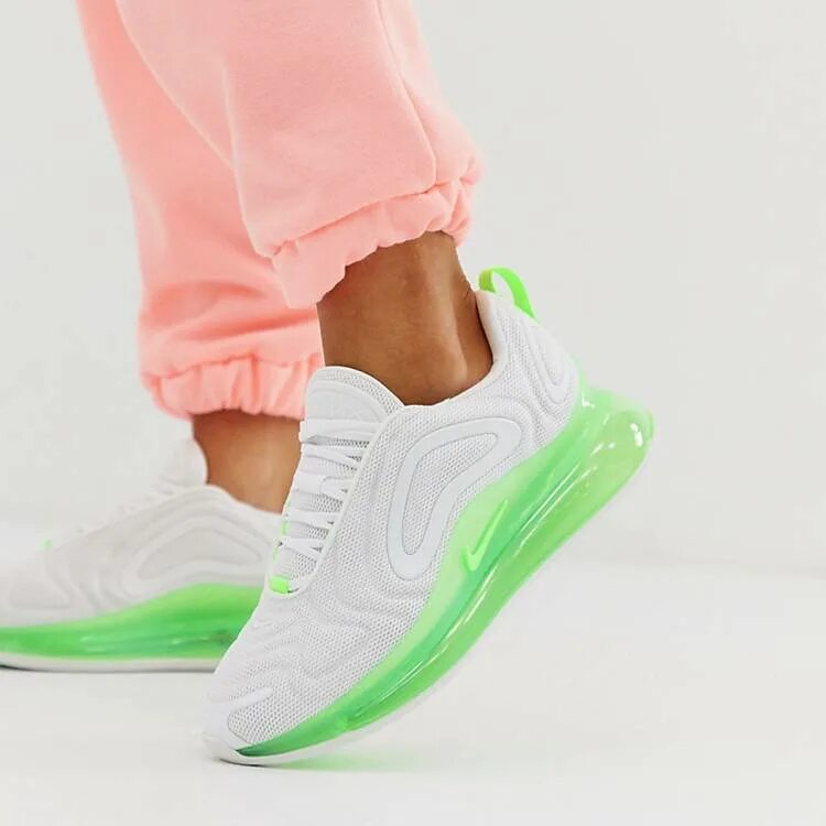 Nike Fluo. Найк 720 бело зеленые. Nike бело зеленые 720. Nike 720 белые с зеленой флуоресцентной отделкой ASOS.