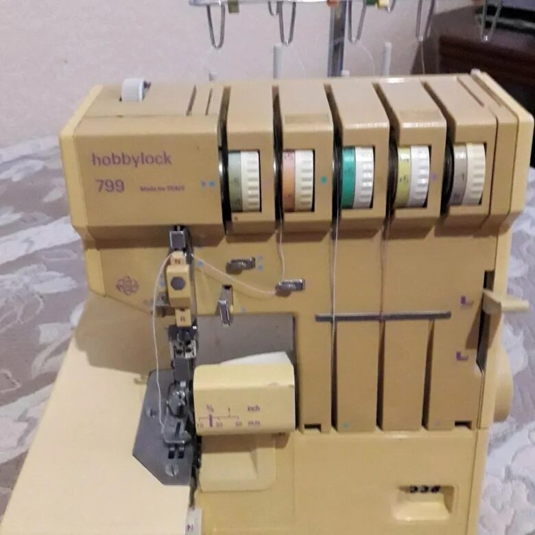 Оверлок hobbylock. Hobbylock 797. оверлок хоббилок 799 отзывы.