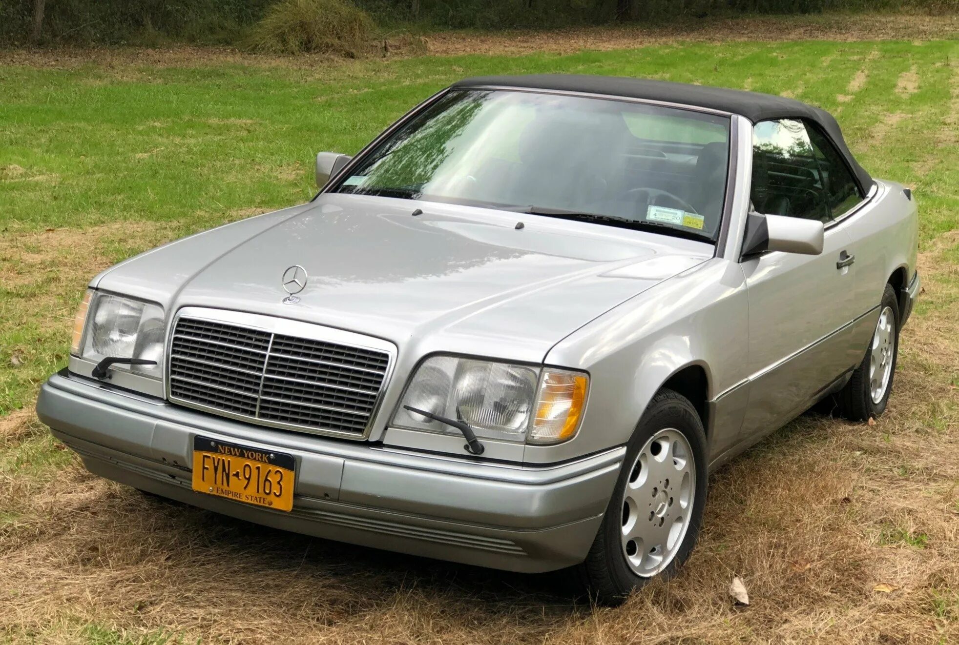 Мерседес 1995. Mercedes e320 1995. Мерседес е 320 1995. Mercedes-Benz 320 1995. Куплю мерседес 1995