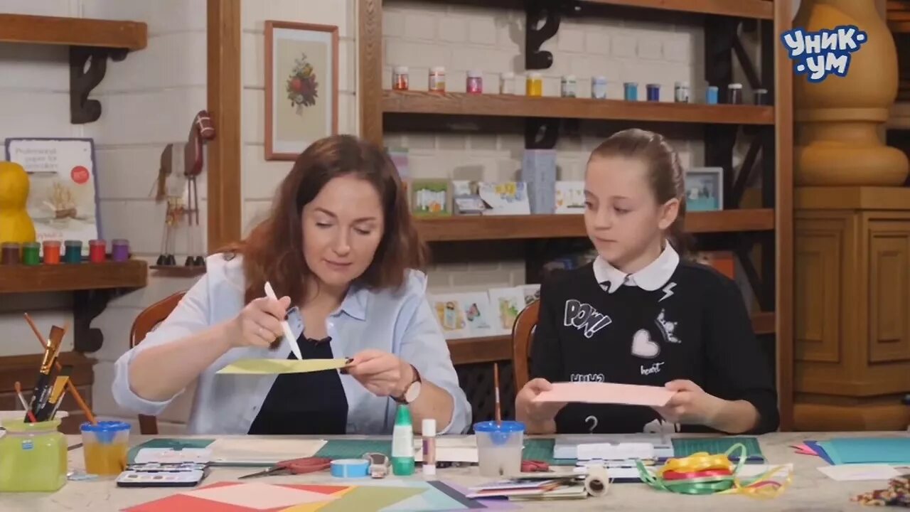 Телеканал детский уникум. Детский канал logo. Уникум телеканал. Передача канала уникум. Уникум ведущие.