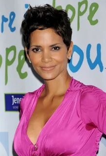 Halle Berry: Halle Berry Bra.