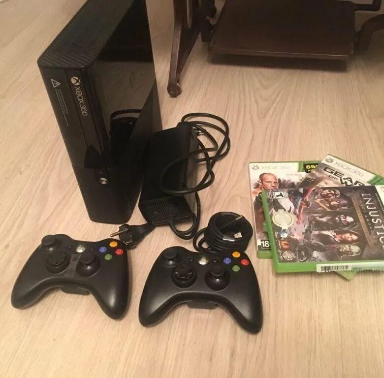 Купить приставку xbox 360. Игровые приставки Xbox 360 500гб. Икс бокс 360 500гб. Икс бокс 360 зефир. Икс бокс 360 комплектующие.