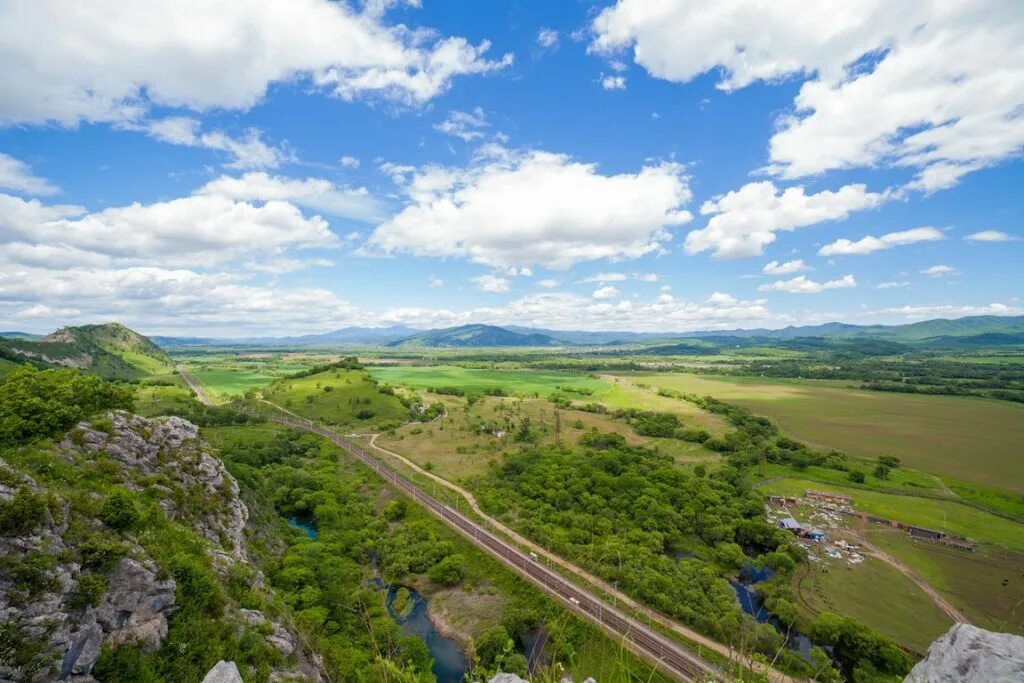 Село партизанск. Приморский край Партизанский район Золотая Долина. Река Сергеевка Приморский край Партизанский район. Екатериновка Приморский край Партизанский район. Река Партизанская Сучан.