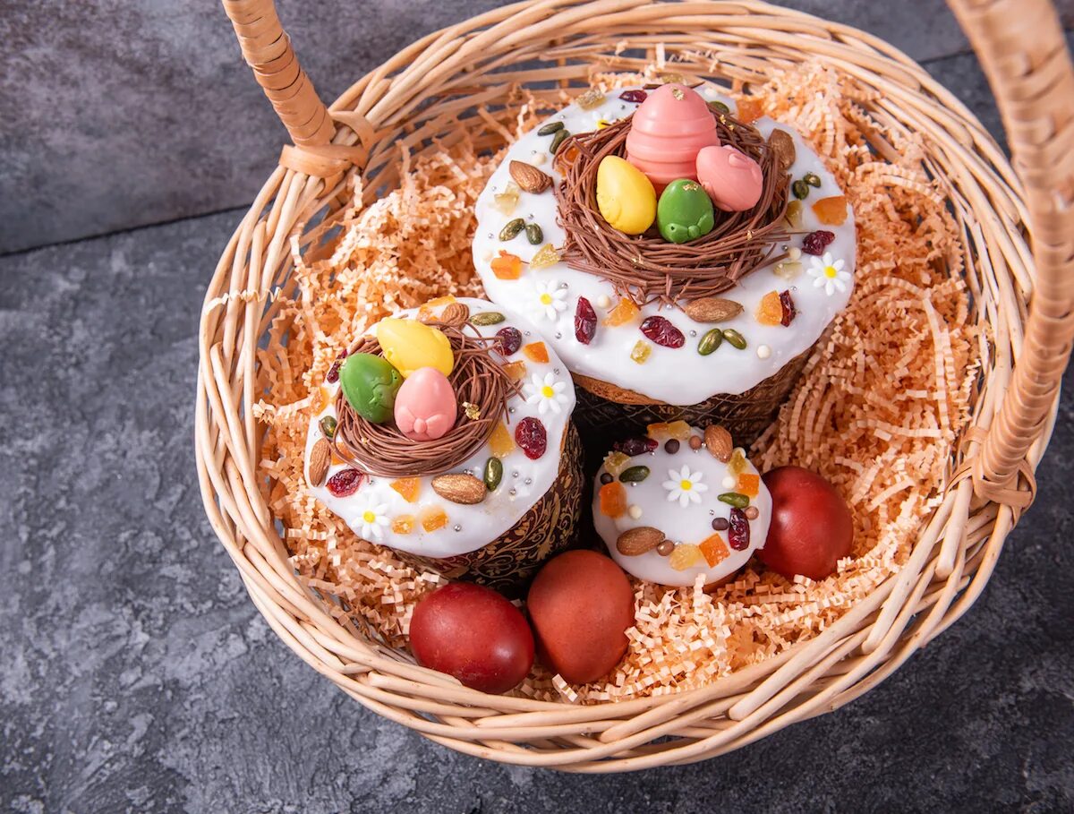 Украшение куличей. Творожная пасха пломбирная. Кулич «пасхальный». Освещение куличей на пасху. Пасха можно свадьба.