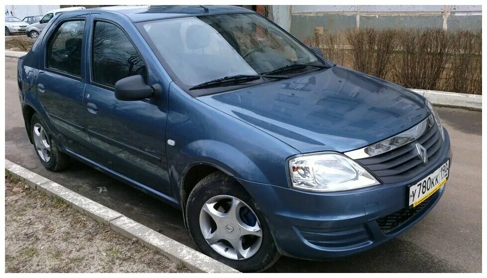 Краски renault. Renault Renault Logan 2010. Рено Логан цвет RNF. RNF Рено Логан 2011. Рено Логан 1 Рестайлинг синий.