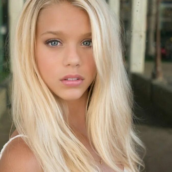 Blonde teen com. Kaylyn Slevin 2010. Кейлин Слевин юная. Kaylyn Slevin 2012. Kaylyn Slevin 16.