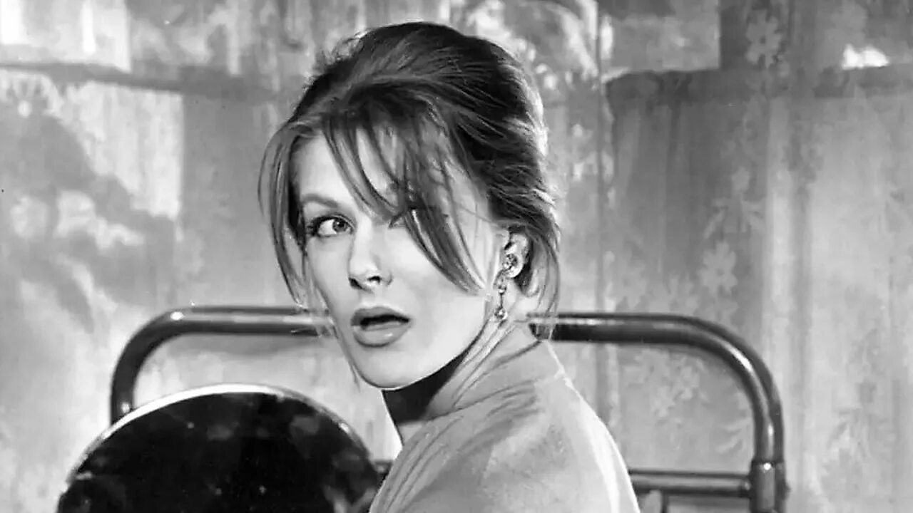 Тося кислицына в девчатах. Анфиска из девчат. Светлана дружинина в фильме девчата. Анфиска из девчат. Светлана дружинина в фильме девчата.