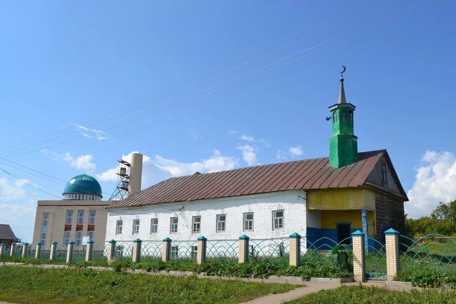 Погода в апазово. Арск мечеть Курсави. Верхняя Корса Арский район мечеть. Арская мечеть Арский район. Мечети Арского района.