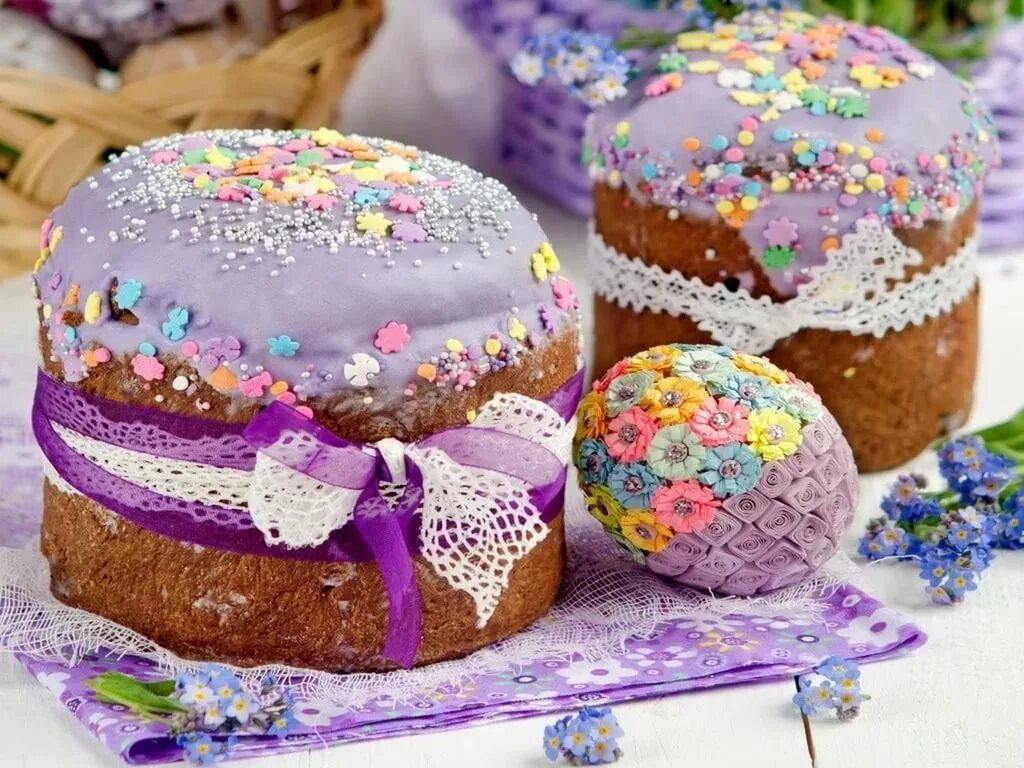 Сладофф куличи. Красивые куличи на пасху. Пасхальный стол. Спар куличи. Ч кули.