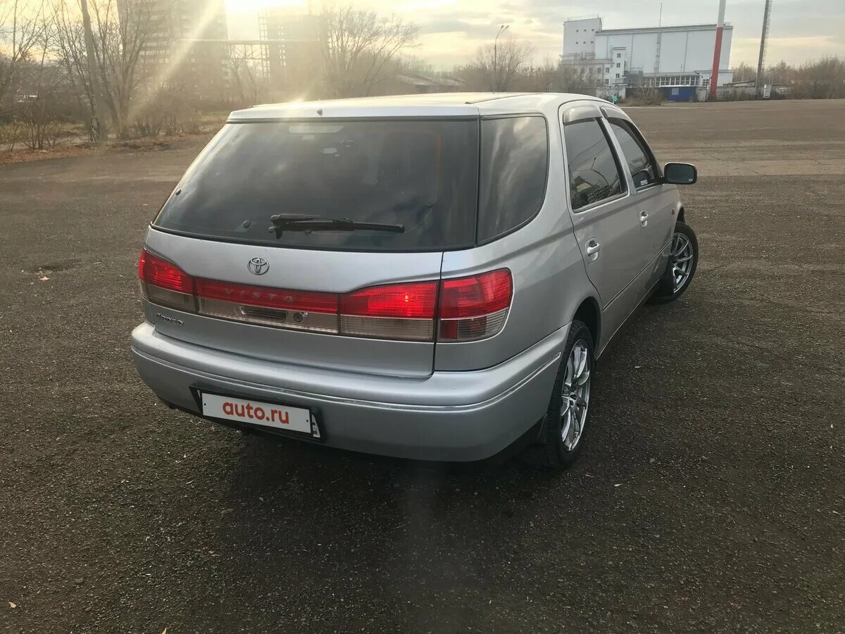 Виста ардео универсал. Toyota Vista Ardeo 1999. Виста Ардео 1999. Тойота Виста Ардео 1999. Тойота Виста Ардео универсал.