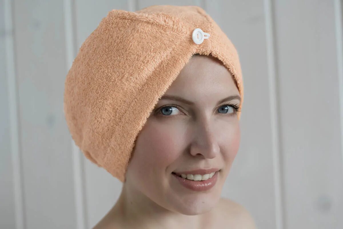 Тюрбан для бани. Полотенце-тюрбан для сушки волос. Чалма махровая для волос. Bravo полотенце чалма. Тюрбан для бани.