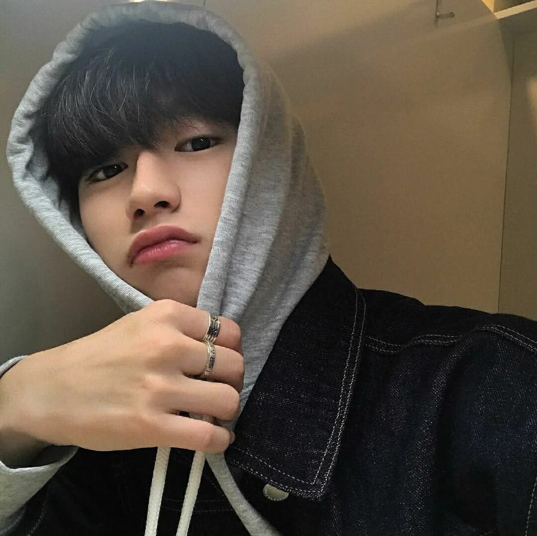 ПОЛУКОРЕЕЦ полурусский. Кореан бой ulzzang. Улзанг Кореан Бойз. Кореец ulzzang boy Kim.