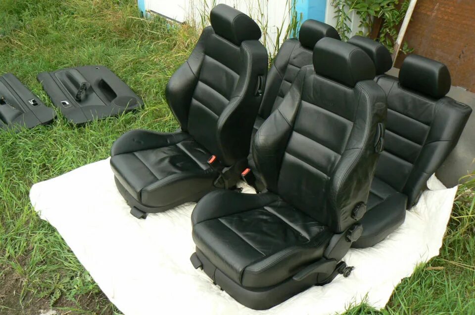 Салон рекаро гольф 4. Recaro Golf 4. Recaro Volkswagen Golf 4. Golf 4 салон Recaro. Сидения volkswagen купить