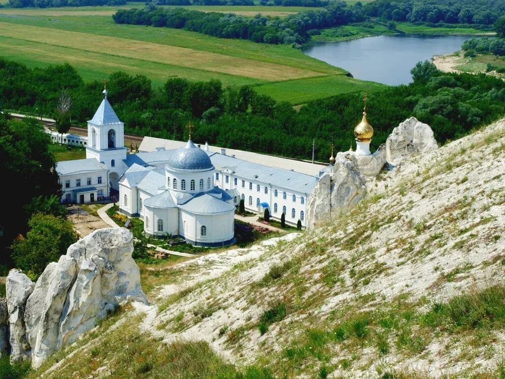 Свято-Успенский монастырь Дивногорье. Свято-Успенский Дивногорский монастырь.Воронеж. Монастырь Дивногорье Воронежская. Свято Успенский мужской монастырь Дивногорье. Монастыри воронежской области сайт