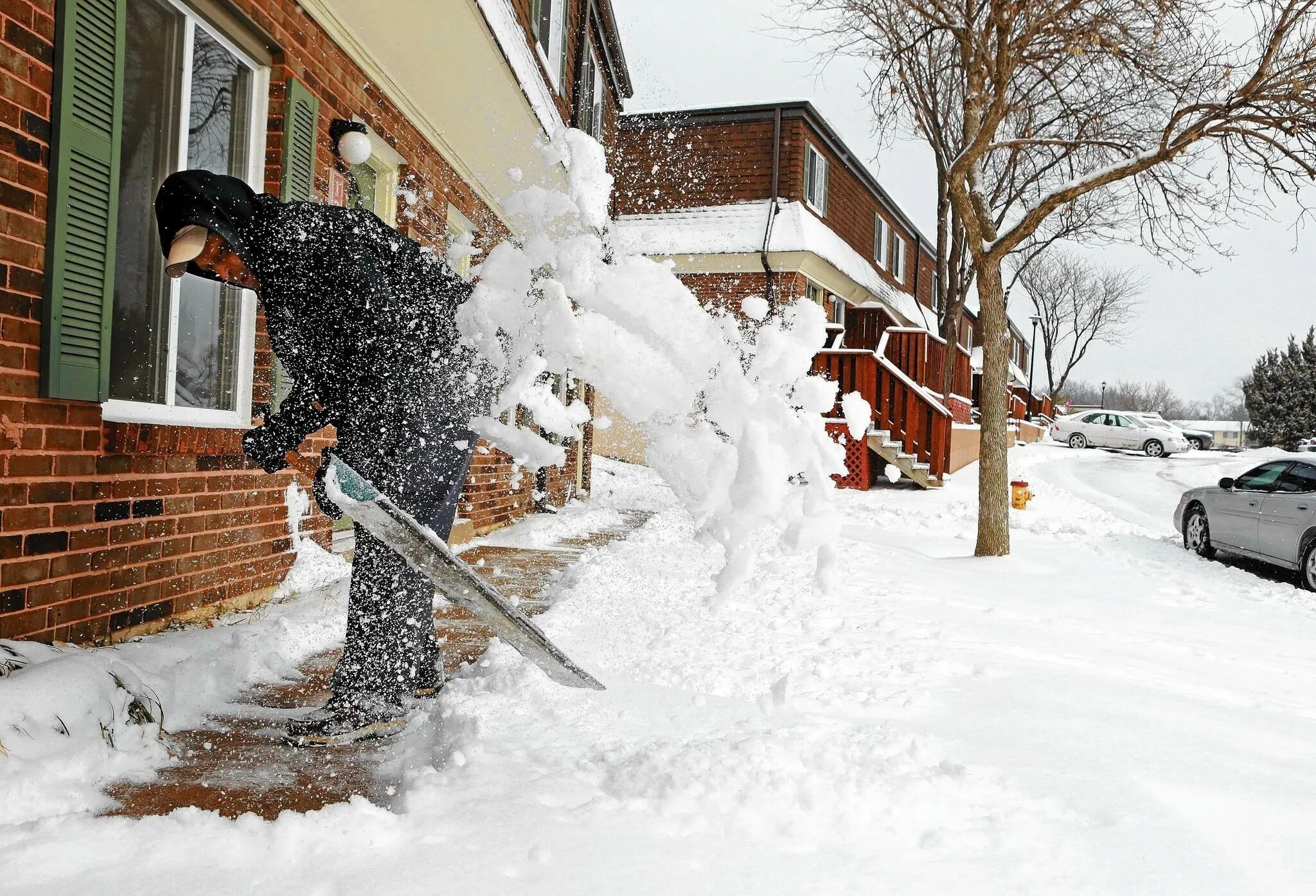 Солёный снег. Солим снежки песня. Зима снежки солила. Снежки в березовой кадушке. Снежки в кадушке.