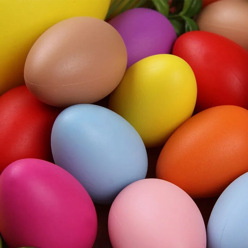 Разноцветные яйца на пасху. Разноцветные яйца. Разноцветные пасхальные яйца. Разноцветные яички.