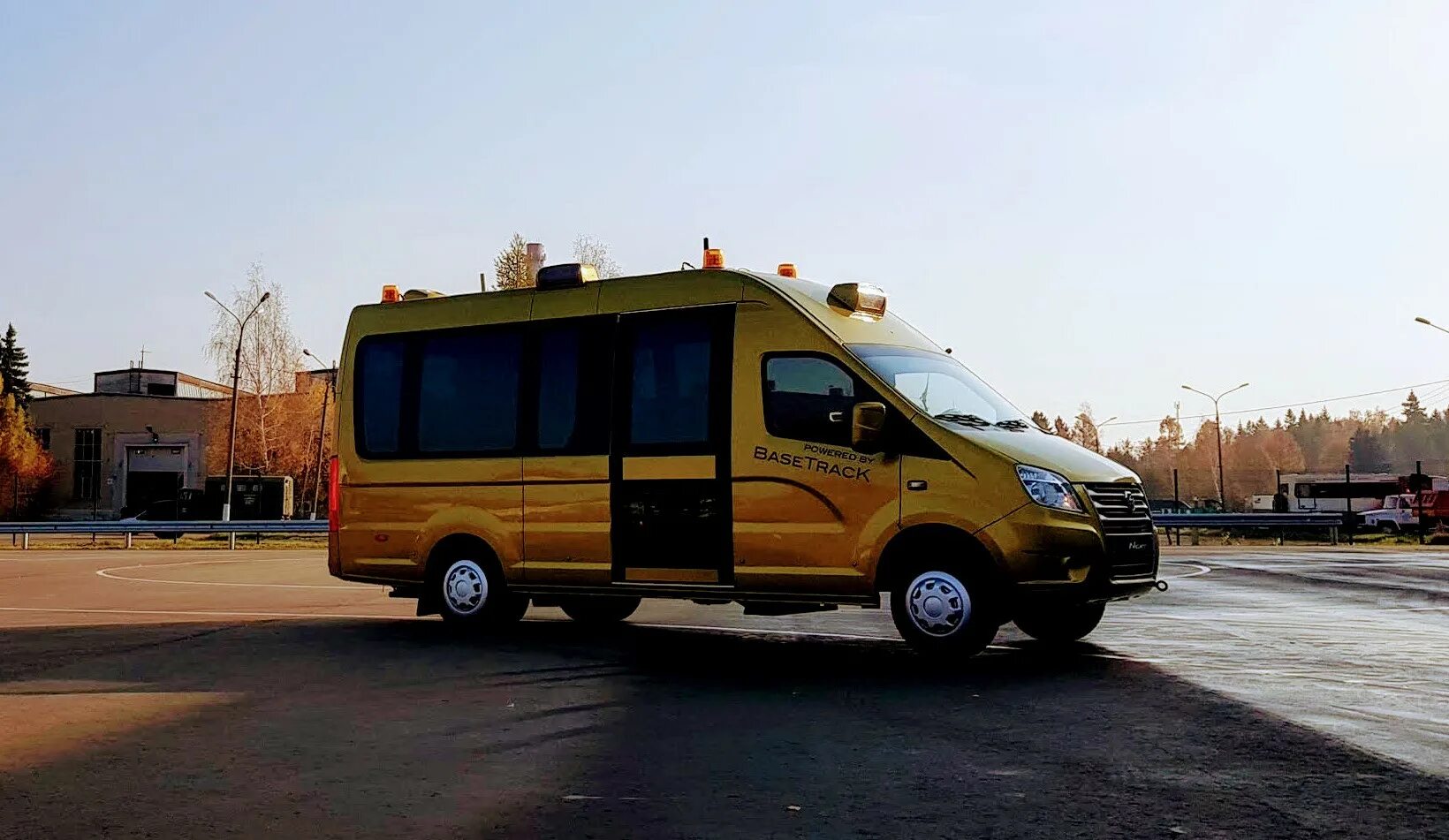 Газель такси работа. Газель next taxi. маршрутное такси газель некст. газель некст микроавтобус такси. беспилотный транспорт basetrack.