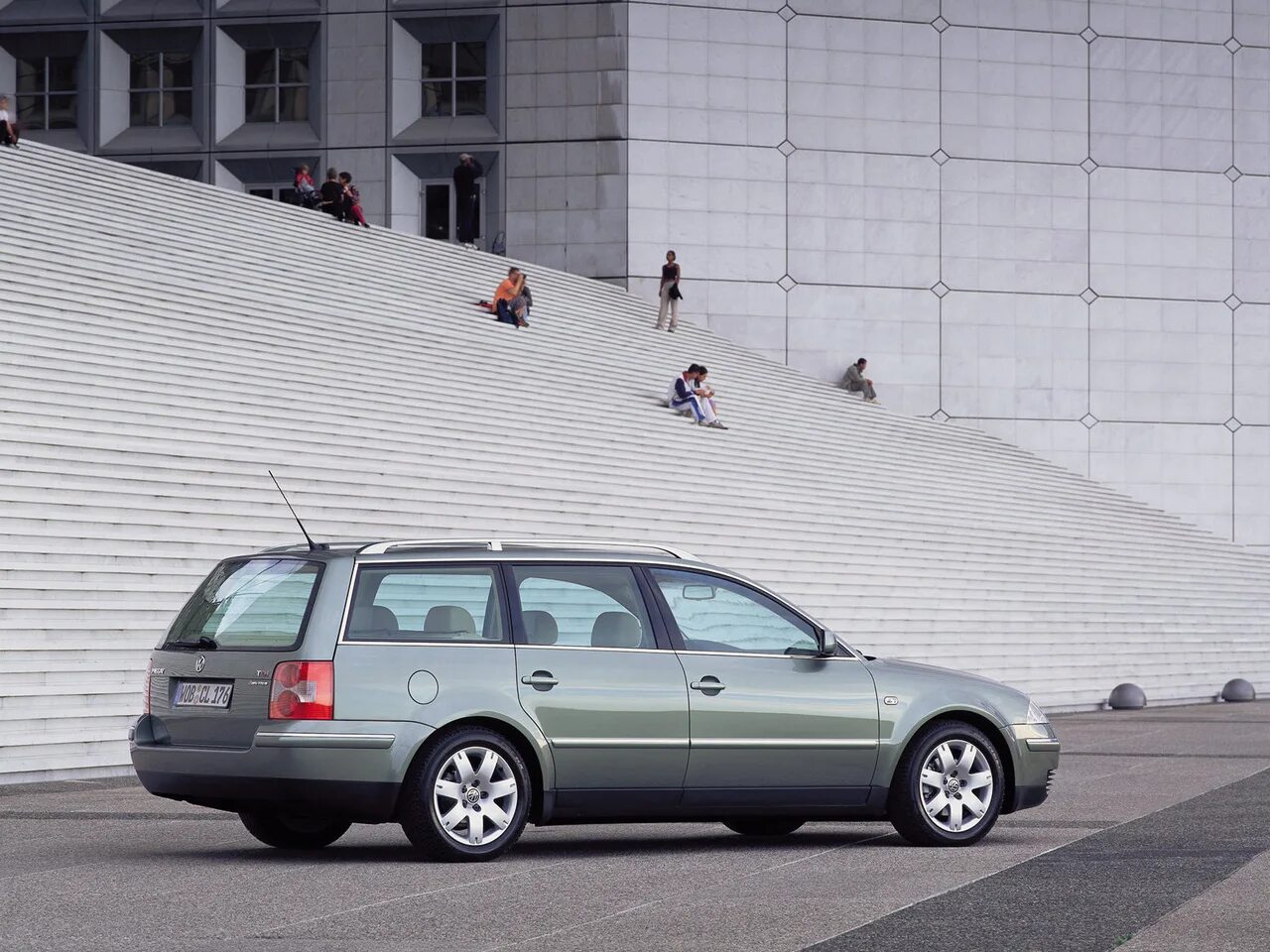 Фольксваген в5 универсал. Volkswagen passat b5 универсал 1.8. volkswagen passat 5 универсал. volkswagen passat variant 2000. volkswagen passat b5 variant.