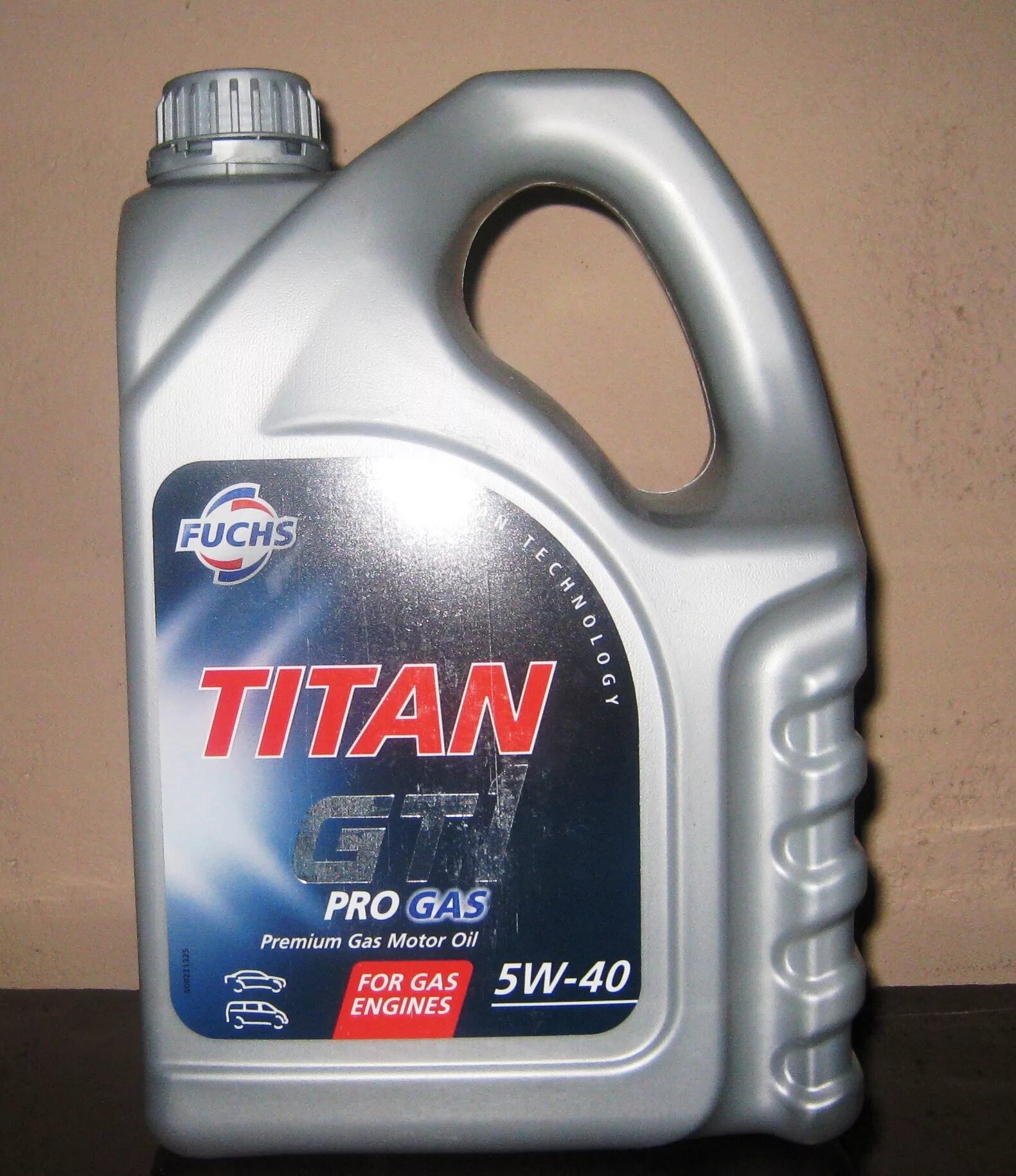 Titan gt1 5w-40 4л. Масло Титан Фукс 5w50. Titan gt1 SAE 5w-40. Моторное масло Титан 5w40. Масло фукс 5w40