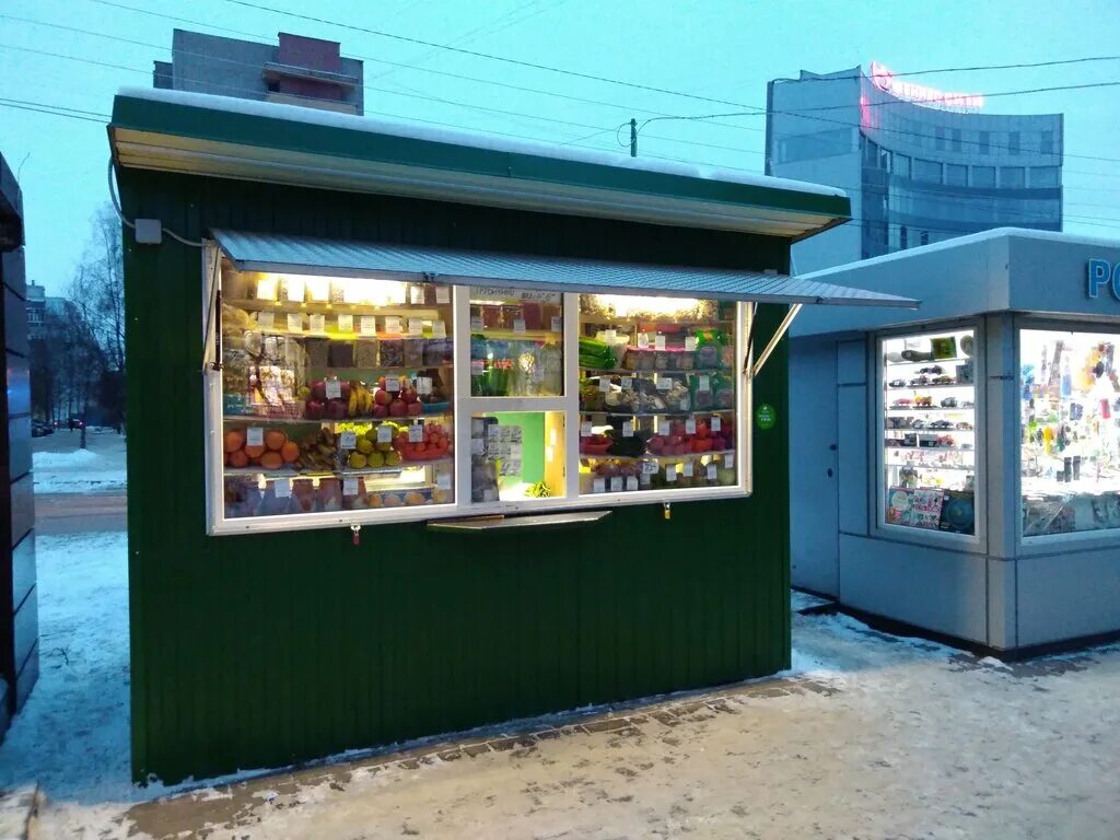 открыт киоск. киоск фрукты. продуктовый павильон. киоски и павильоны для торговли. торговые киоски и павильоны.