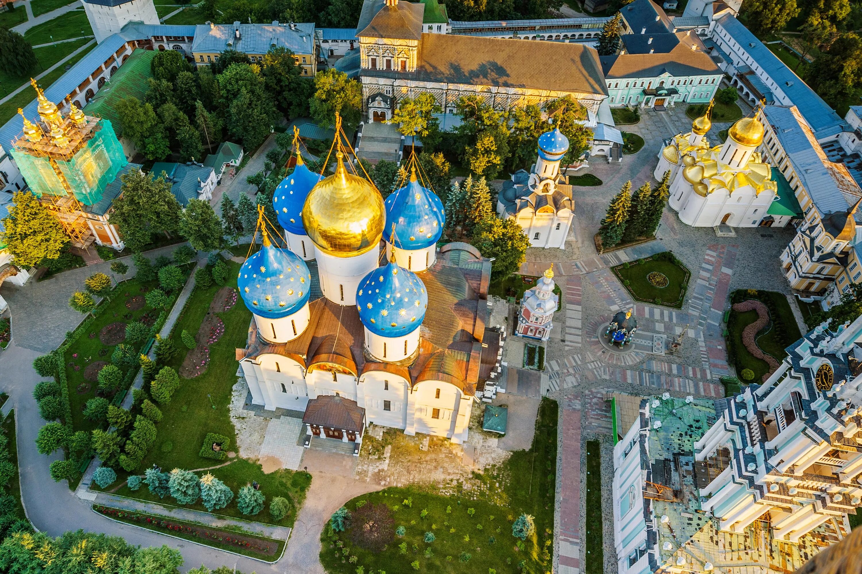 Троице-Сергиева Лавра Сергиев Посад. Сергиев Посад Троца Сергия Лавра. Троицкая Лавра Сергиев Посад. Троицкий монастырь Сергиев Посад. Монастыри золотого кольца