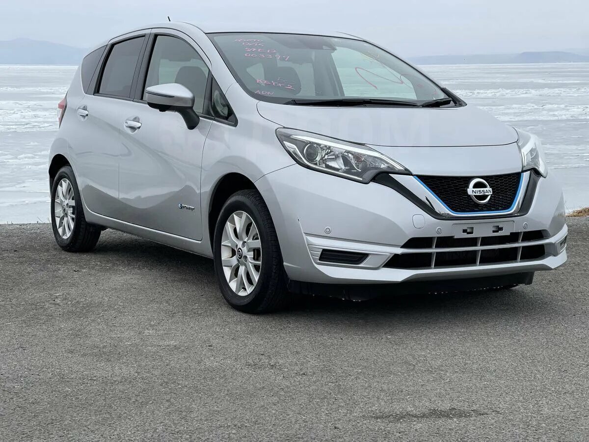 Ниссан ноут 2019. Nissan Note e-Power 2019. Nissan Note e-Power 4wd. Nissan Note 2019.