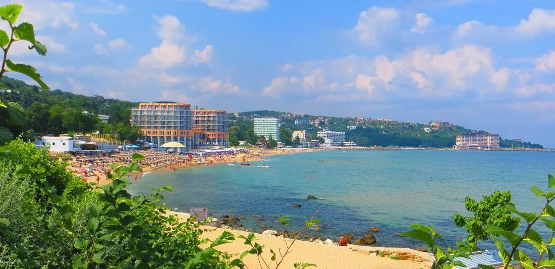 Варна город в болгарии. Варна болгария центр города. Золотые пески болгария бургас. Варна болгария центр города. Варна лучшие.