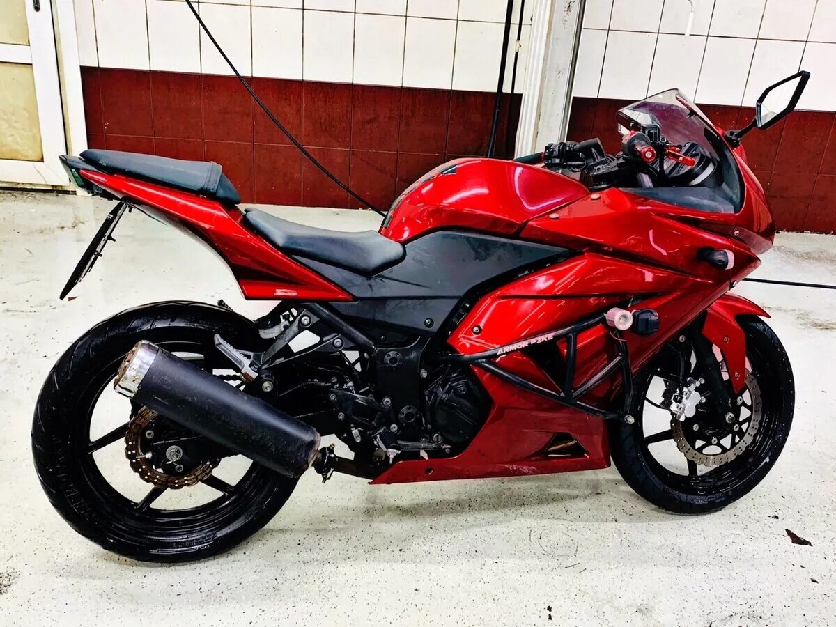 буква р красная большая. диски сакура 16 4 100.