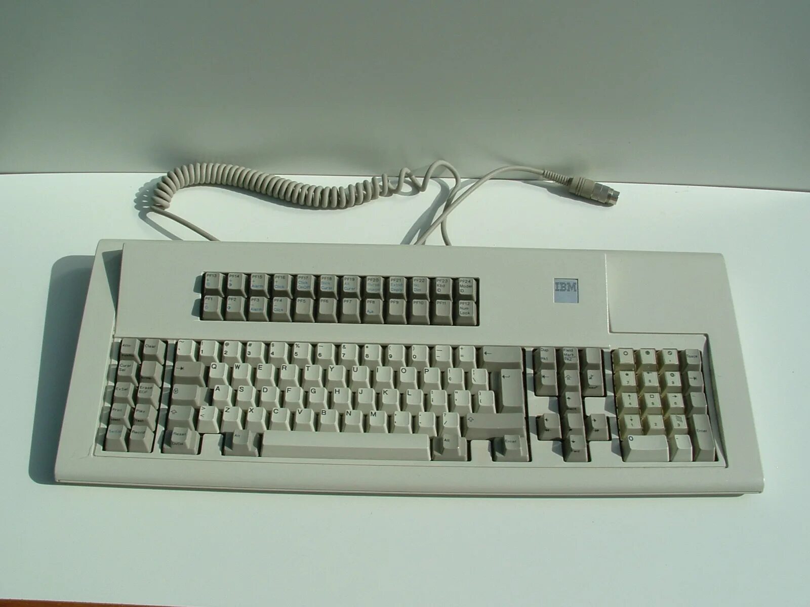 Клавиатура ibm. Клавиатура IBM 35g4742. Клавиатура IBM PC 2000. IBM model m Terminal. Клавиатура IBM 286.