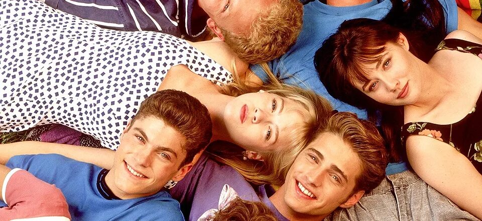 Беверли-хиллз 90210 шеннен доэрти. Беверли-хиллз 90210. Тревор донован беверли хиллз 90210. Беверли хиллс 90210. Беверли хиллз трейлер на русском.
