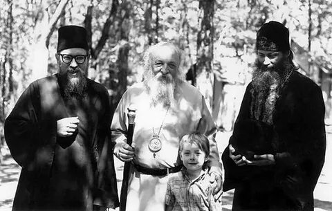 Родители серафимы