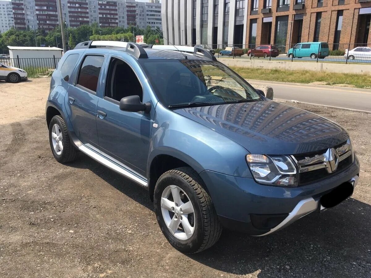 Дастер синий 2015. Дастер 1 Рестайлинг. Renault Duster 2015 голубой. Рено Дастер голубой 2015.