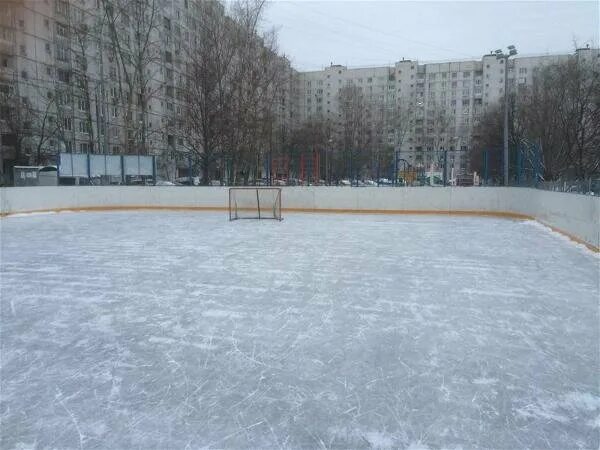 Каток на юрловском. Каток Юрловский, Москва. Юрловский пр-д д 8 каток.