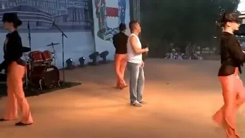 Не рви мне душу наливай песня слушать