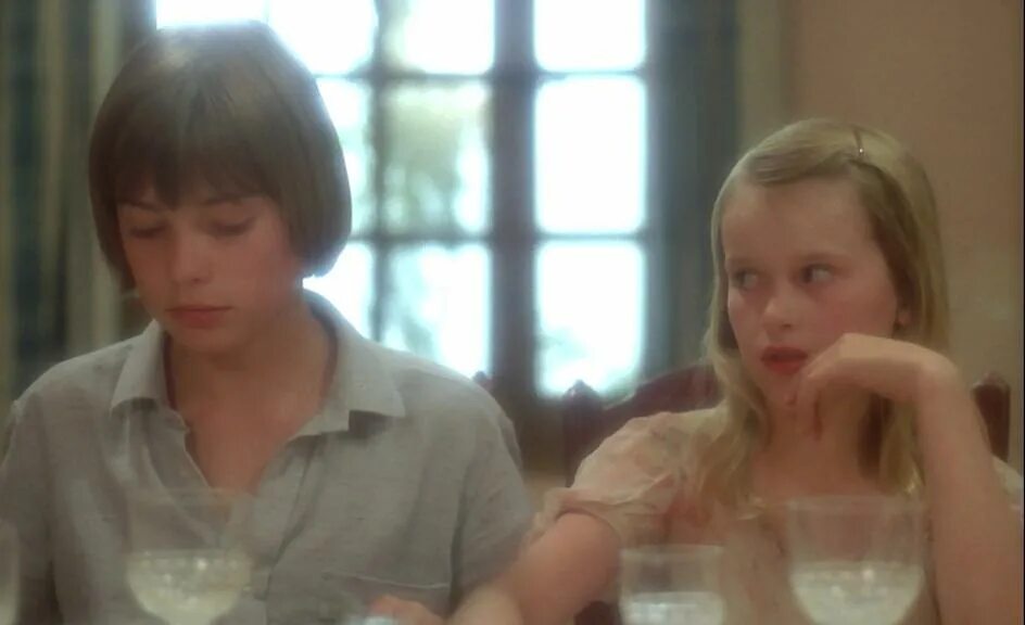 дэвид гамильтон билитис. нежные кузины / tendres cousines (1980). нежные кузины / tendres cousines (1980). нежные кузины (1980) франция, фрг. дэвид гамильтон tendres cousines.