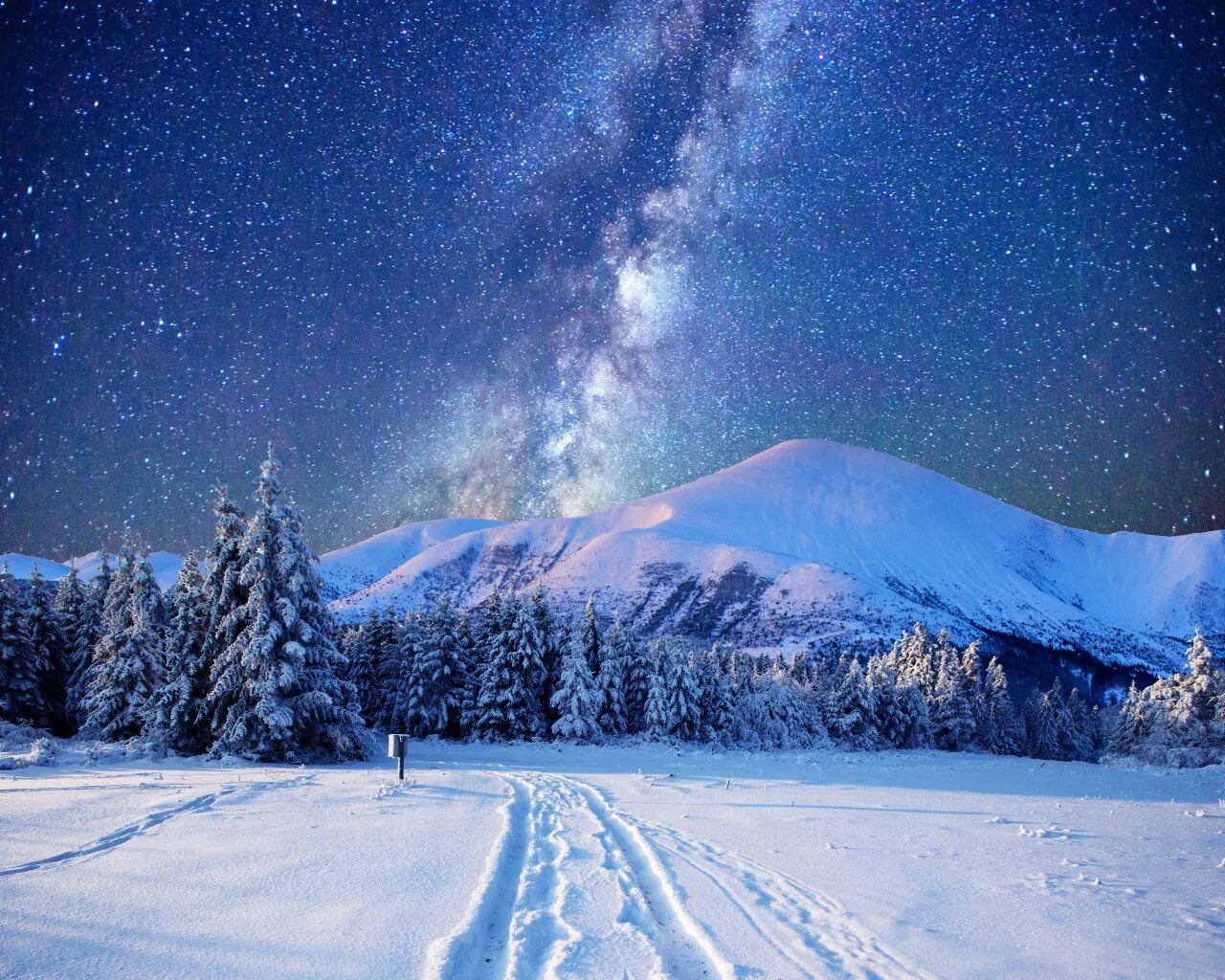 Snow sky. Snow sky