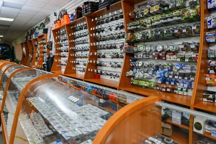 мир рыбалки омск. охотничьи товары. магазин рыбалки в омске. рыбак 54 магазин болотное. мир рыбалки и отдыха, ачинск.