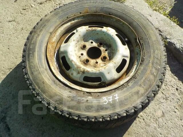 Резина bridgestone r13. Диск 175 70 13.