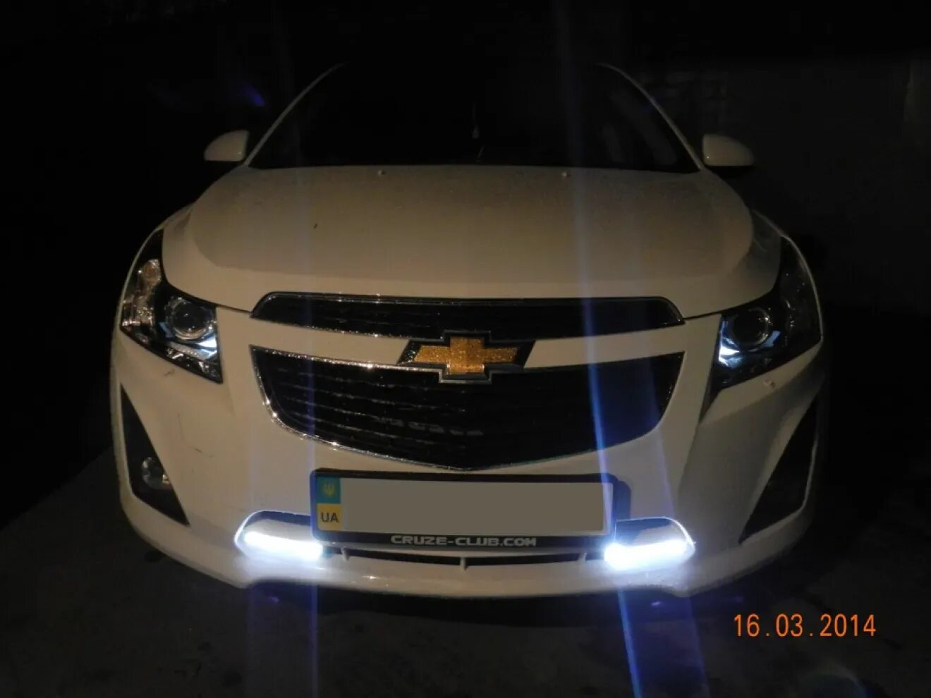 Дхо шевроле круз. Ходовые огни Шевроле Круз. ДХО Шевроле Круз 2013. Chevrolet Cruze 2014 ДХО.