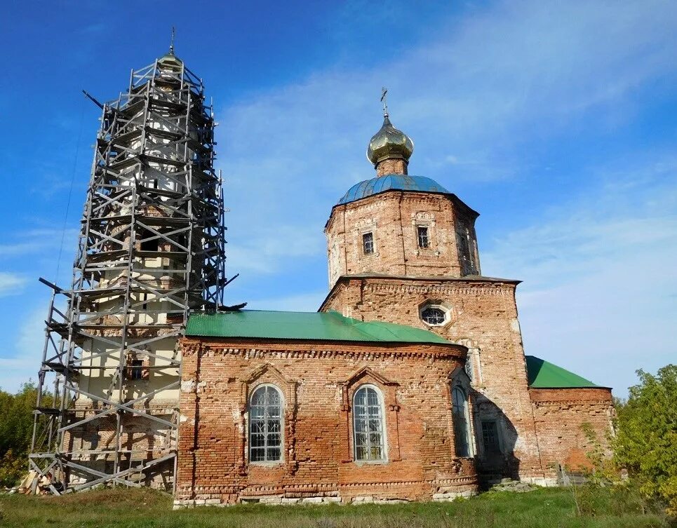 Церковь Троицы Живоначальной село Троицкое. Троицкое Сызранский район Церковь. Троицкая Церковь Самарская область. Троицкий храм Троицкое Сызранского района. Свято троицкий храм село