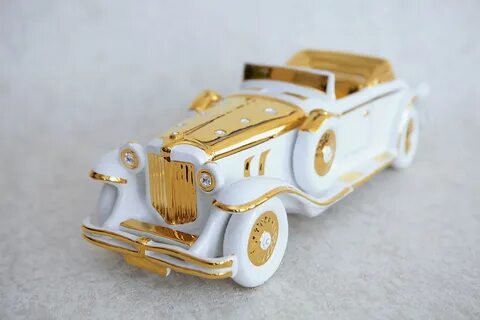 Фигурки машинок