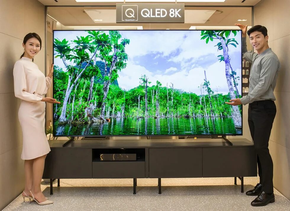 Купить телевизор 98. Телевизор самсунг QLED 8к. Телевизор самсунг 8к 98 дюймов. Samsung 85 дюймов 8k. Samsung 100 дюймов 8k.