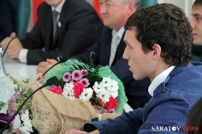 Кроссворд жизнь. С новосельем прикольный ордер. Вручение ордера без поздравлений 5 букв кроссворд. Антаблемент греческого храма. Стенд награжденные орденом мужества.