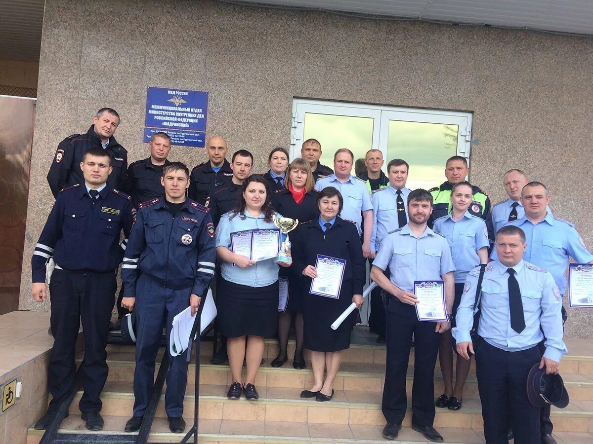 полиция. машины мвд россии. свинин полиция шадринск. начальник полиции шадринск. мо мвд шадринский.